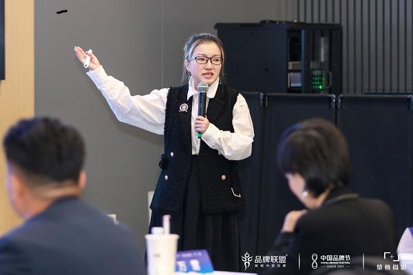 2.贺琦(1).jpg