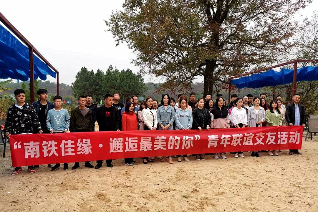 感动！走进重庆金融财贸轻工纺织系统“最美职工”故事