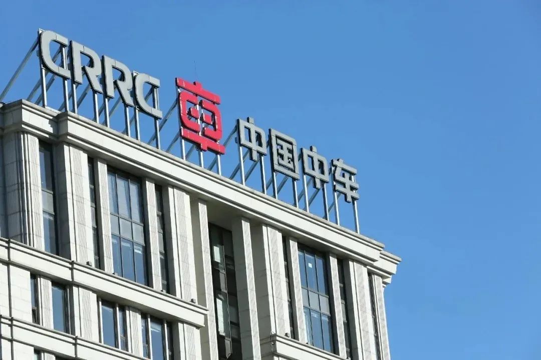 国芳集团董秘回复： 请以公司在上交所网站及指定信息披露媒体发布的相关公告为准