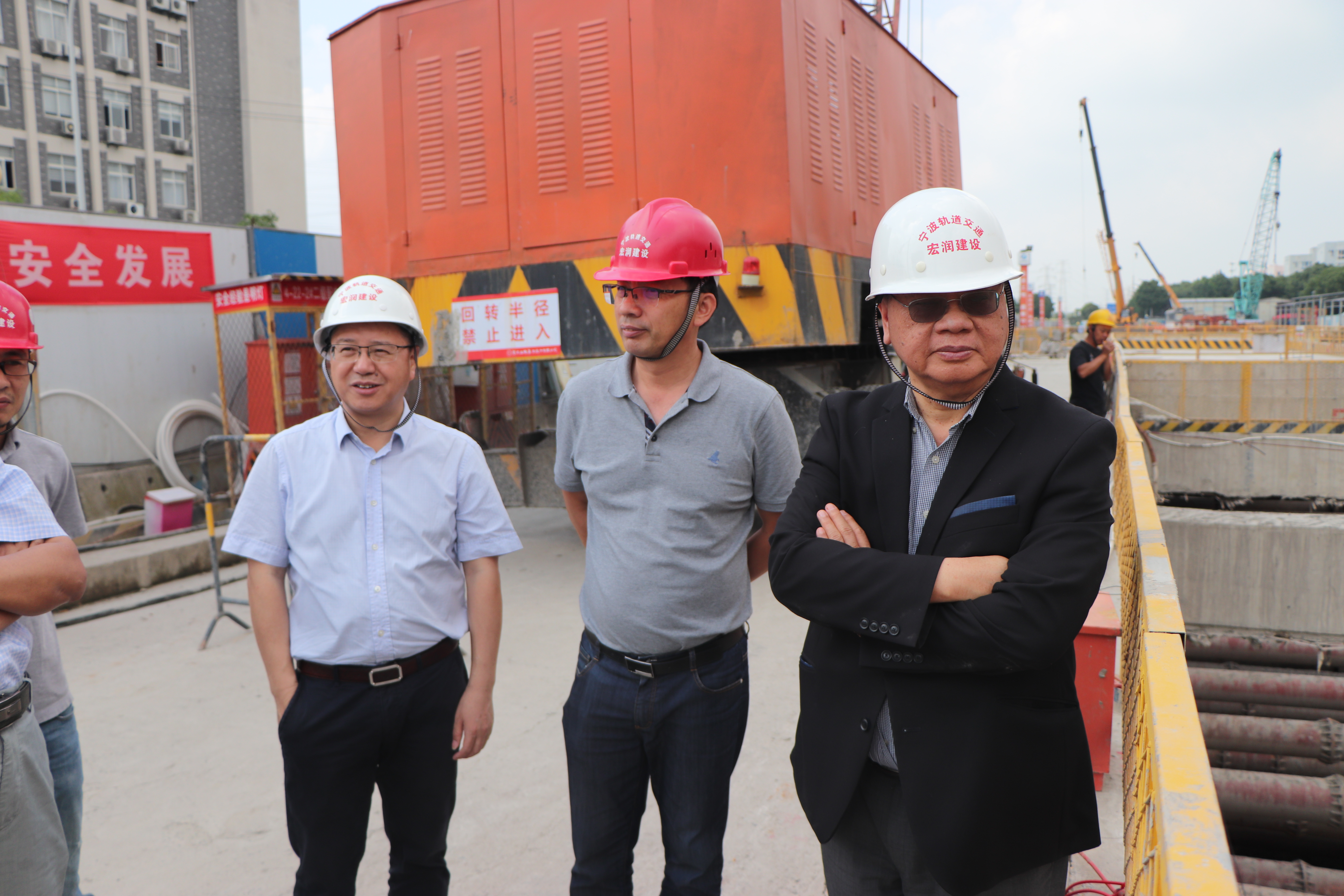 宏润建设:公司和上海大学联合研发的盾构换刀机器人技术目前为公司生产自用