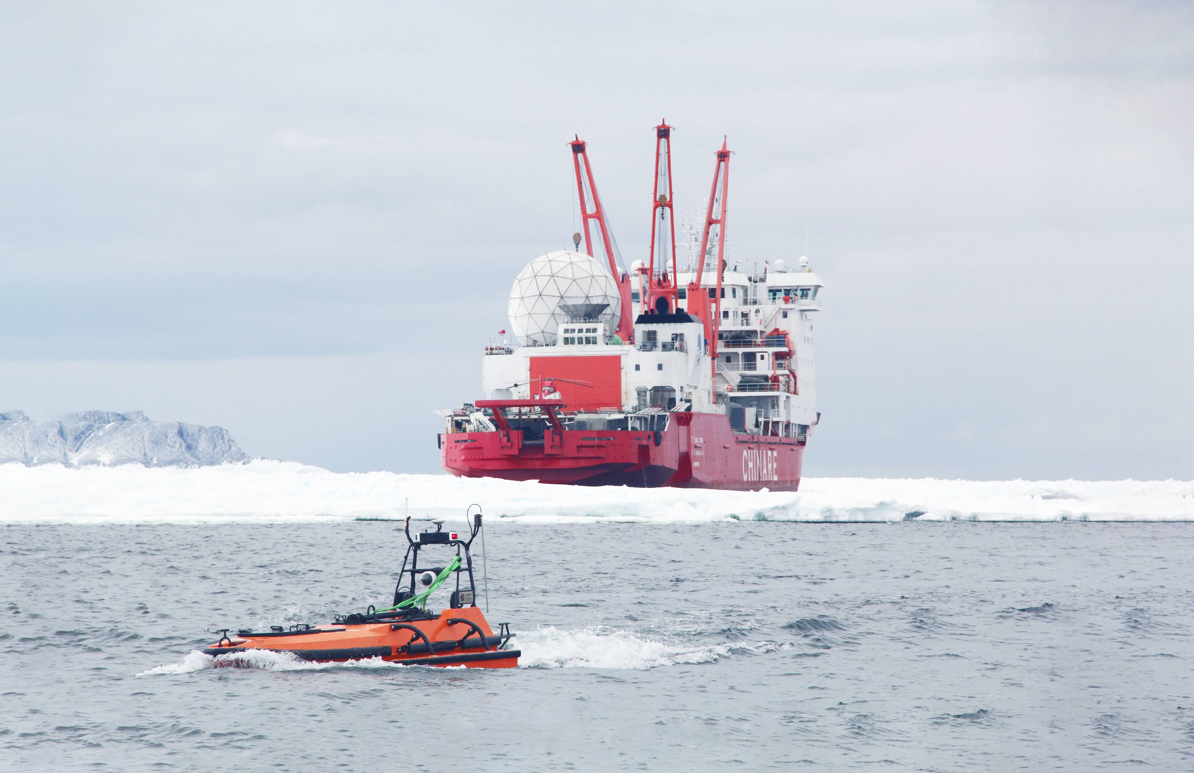 中海达：公司的海洋探测产品有海洋定位定向设备、智能测量无人船、侧扫声呐等