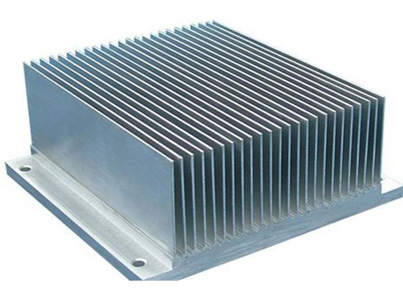 江南新材：公司的高精密铜基散热片是一种电子散热专用材料