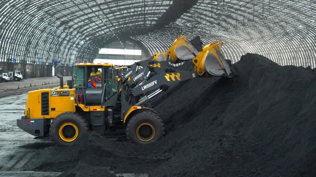 山煤国际：公司对外披露的产量为原煤口径，销量包括原煤和精煤，其差额包含库存量及洗选原煤的损耗部分