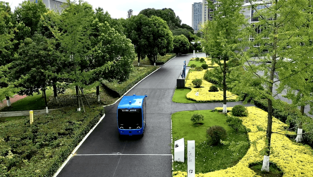 天准科技:公司覆盖的商用车域控领域包括低速无人车场景