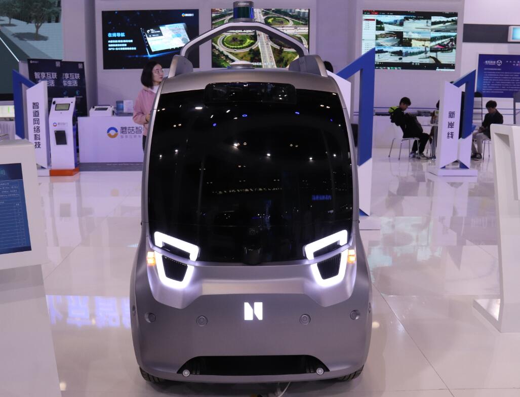 天准科技：天准科技从2018年开始从事无人物流车控制器相关业务