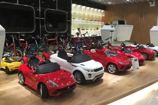 星辉娱乐：出售西班牙人俱乐部99.66%股权