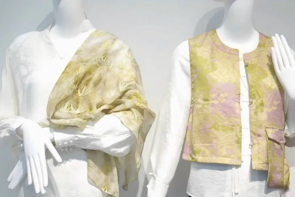 万事利：推出升级版免水洗印染一体机