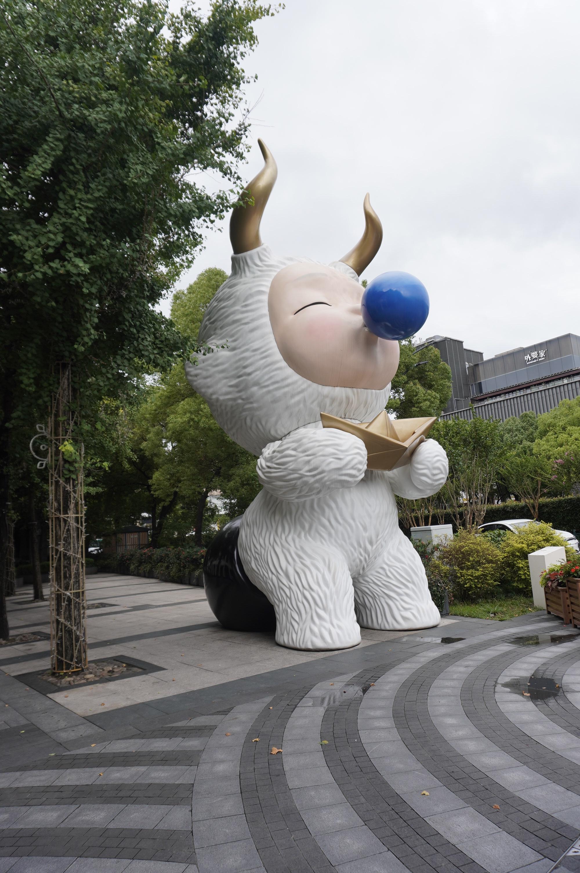 三只松鼠:持续升级迭代生活馆新店型